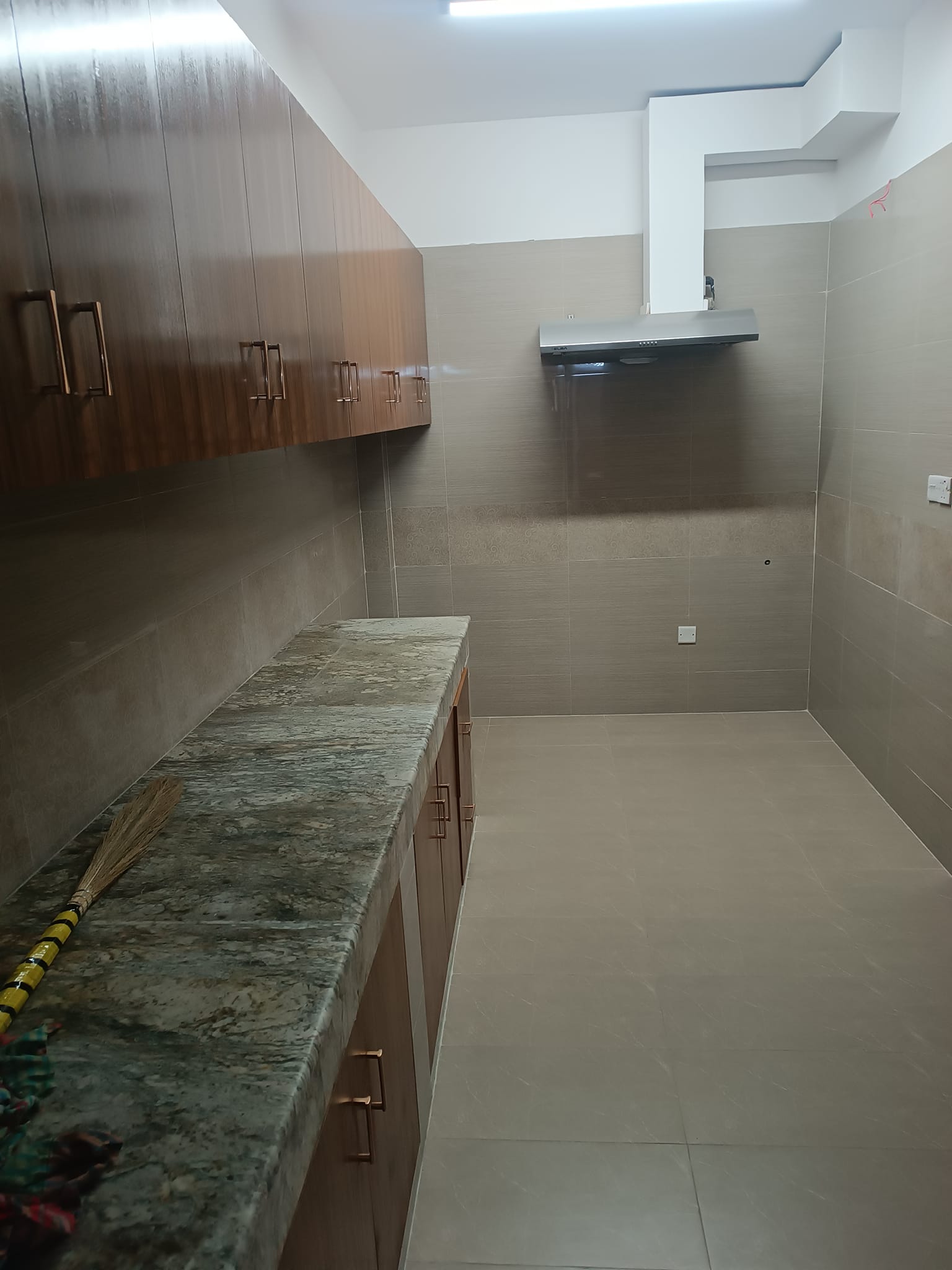 SEMI DUPLEX Full Furnished Flat Rent