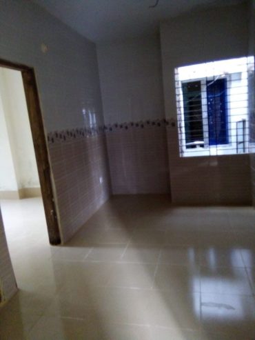 আগামী জুন মাস থেকে ফ্যামিলি বাসা (৪র্থ তলায়) ভাড়া হবে।