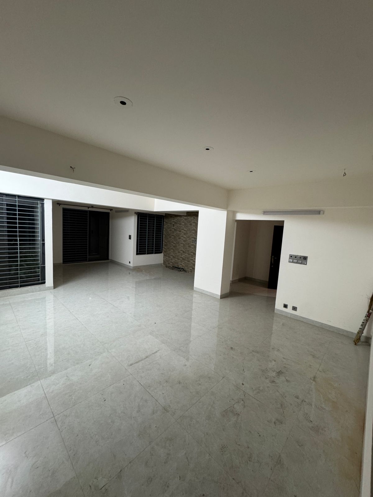 Brand New 3352.sqft 4Bed 5Bath Apartment Flat Rent